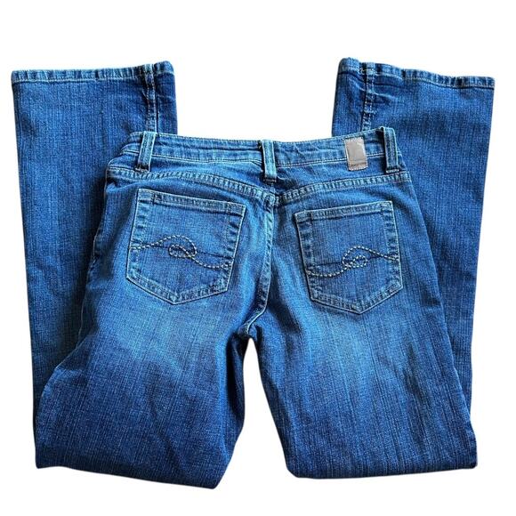 Maurices Y2K Taylor boot womens 1/2 SHORT 26” cotton bootcut jeans medium wash - Picture 6 of 8